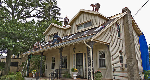 Best Best Roofing Contractors  in Spring Hill, KS